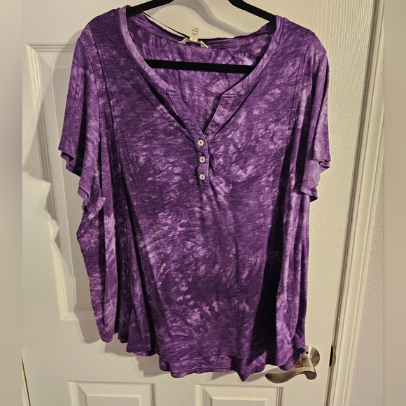 Terra & Sky Tops - Terra & Sky Purple Short Sleeve Top